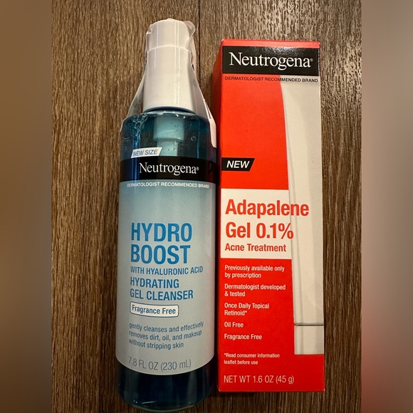 ✨ LOW START ✨ Neutrogena product bundle! - Picture 7 of 11